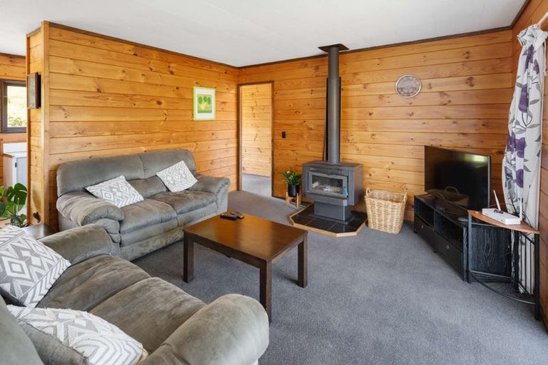 Photo of property in 9 Wilson Road, Hunterville, 4730