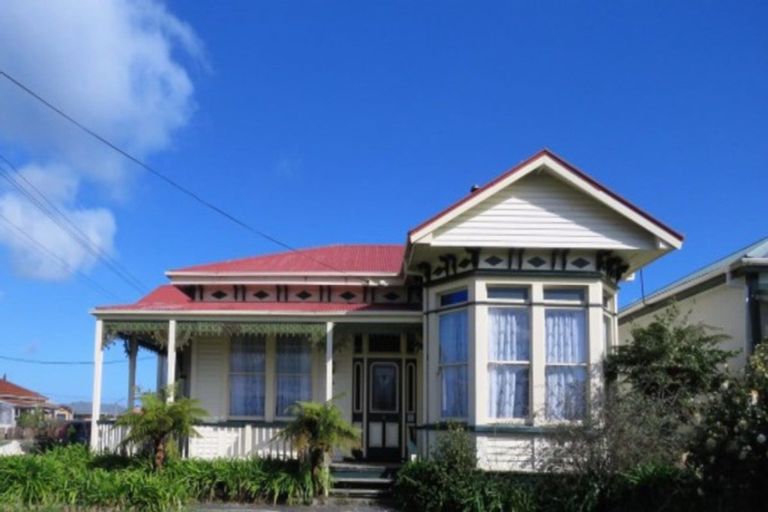 Photo of property in 34 Peel Street, Westport, 7825