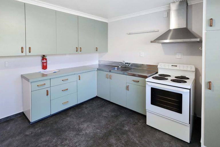 Photo of property in 244a Waiwhetu Road, Waterloo, Lower Hutt, 5011