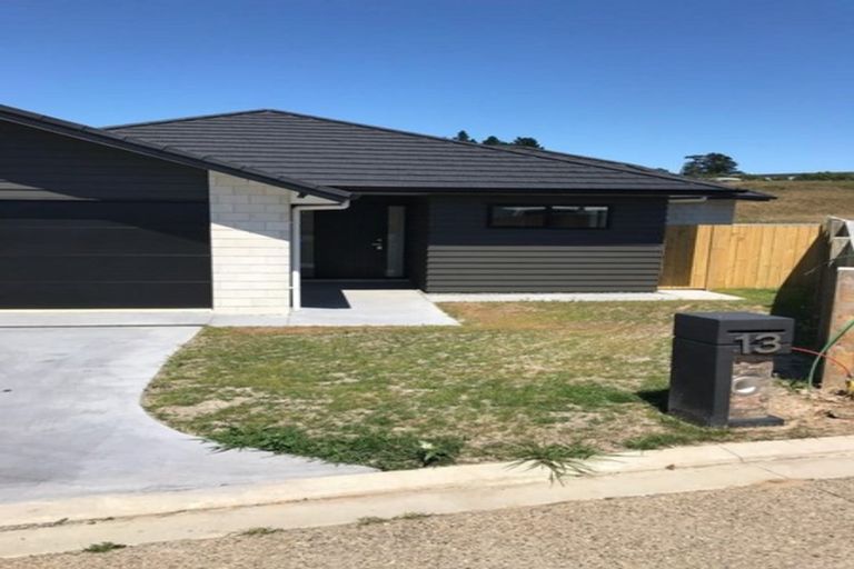 Photo of property in 13 Waikaka Place, Rototuna North, Hamilton, 3210