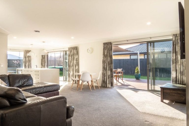 Photo of property in 18 Colebrook Drive, Rolleston, 7614