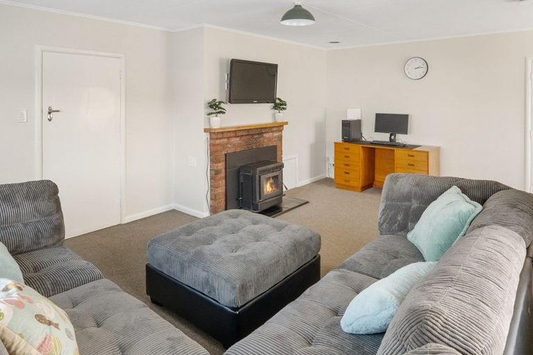 Photo of property in 16 Bledisloe Avenue, Stoke, Nelson, 7011