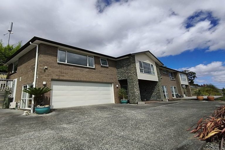 Photo of property in 48 Bur Oak Terrace, Schnapper Rock, Auckland, 0632
