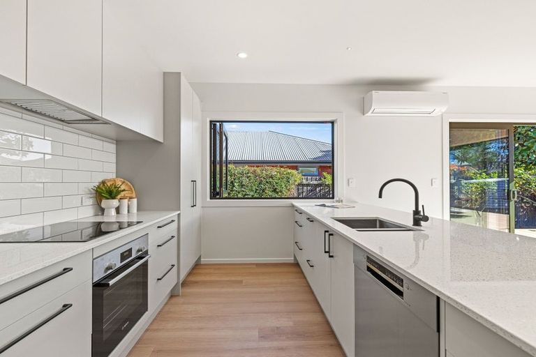 Photo of property in 37 Sullivan Avenue, Woolston, Christchurch, 8023