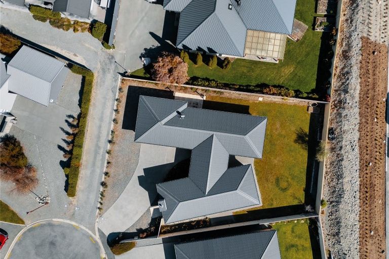 Photo of property in 9 Pinot Noir Court, Omarama, 9412