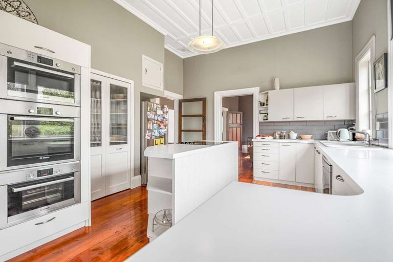 Photo of property in 163 Princes Street West, Pukekohe, 2120