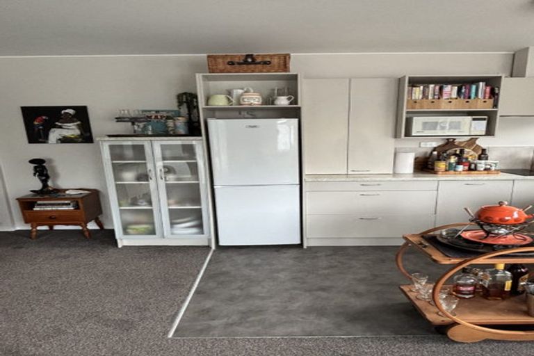 Photo of property in 7/147 Glenmore Street, Kelburn, Wellington, 6012