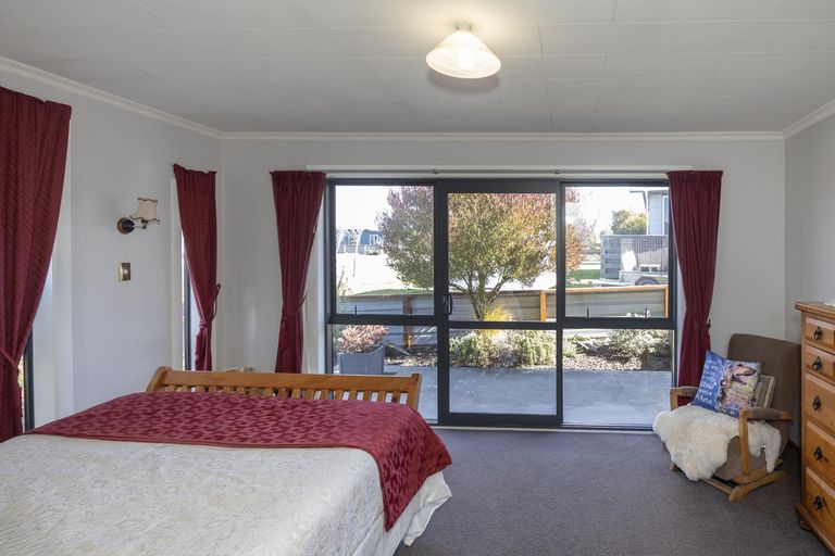 Photo of property in 11 Charles Street, Weston, Oamaru, 9401