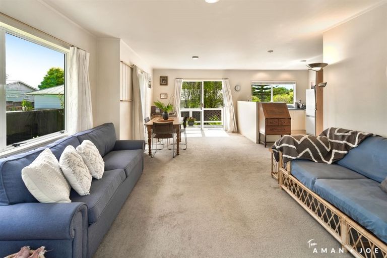Photo of property in 2/59 Gardner Avenue, New Lynn, Auckland, 0600