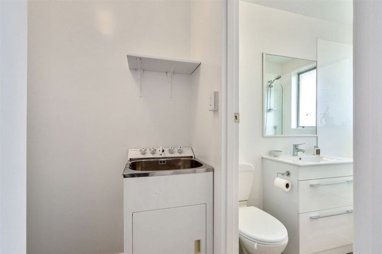 Photo of property in 2/108 Edward Avenue, Edgeware, Christchurch, 8013