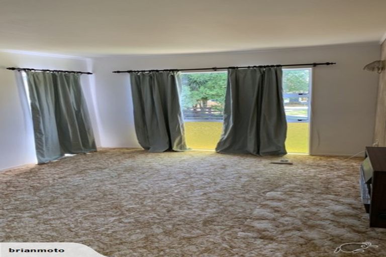 Photo of property in 44 Escort Grove, Awapuni, Palmerston North, 4412