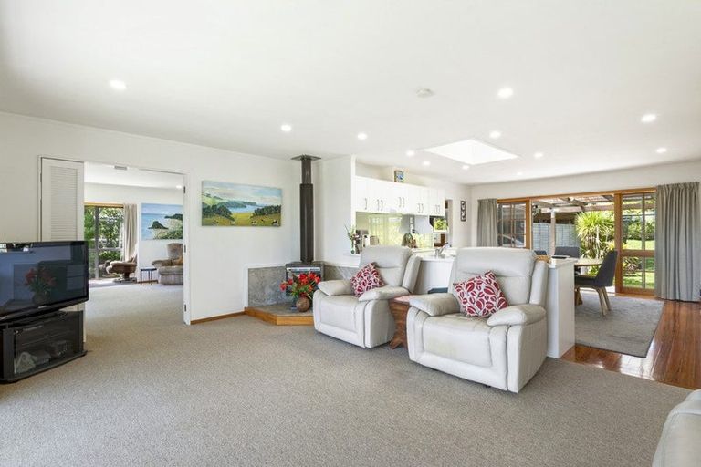 Photo of property in 208 Albany Heights Road, Albany Heights, Albany, 0792