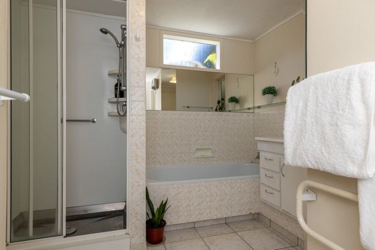 Photo of property in 30 Rata Street, Waikanae, 5036