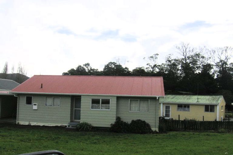 Photo of property in 28 Boswell Street, Kawakawa, 0210
