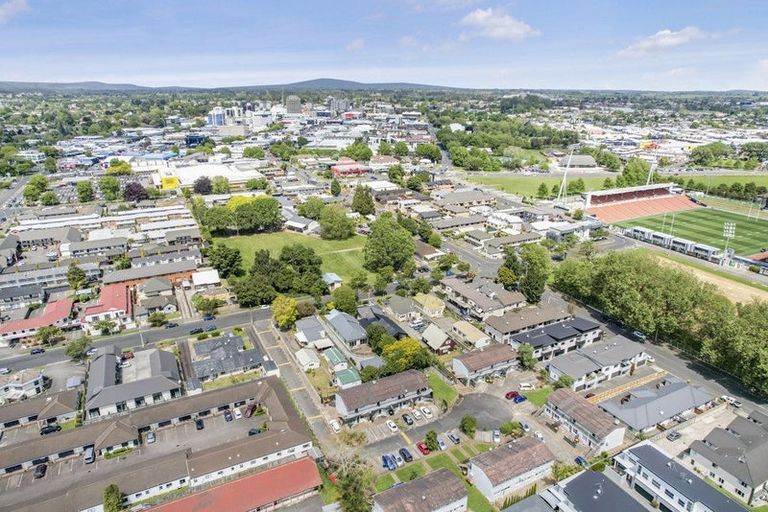 Photo of property in 32/36 Abbotsford Street, Whitiora, Hamilton, 3200