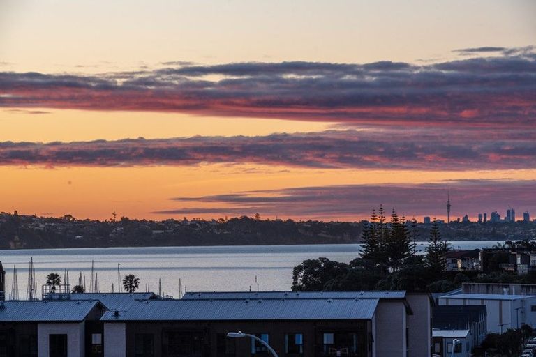 Photo of property in 48 Eighth View Avenue, Beachlands, Auckland, 2018