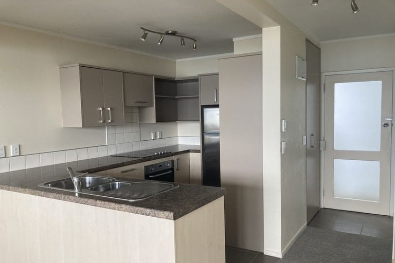 Photo of property in 12 Anne Street, Wadestown, Wellington, 6012