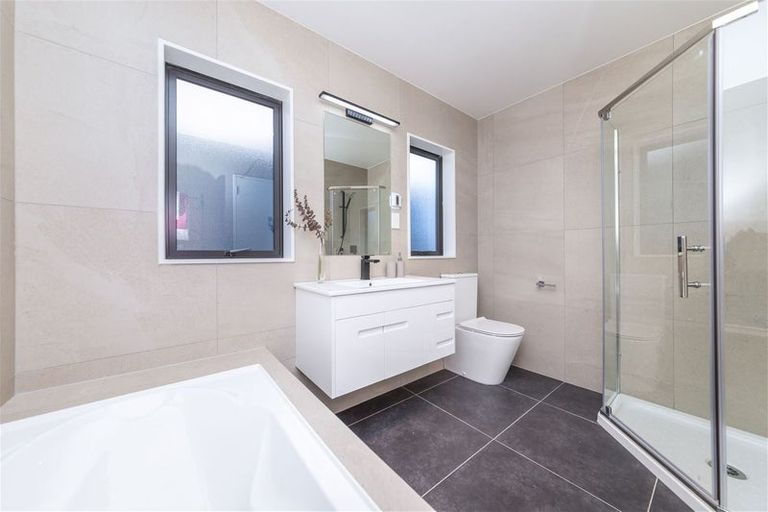 Photo of property in 20 Greenfinch Road, Hobsonville, Auckland, 0616