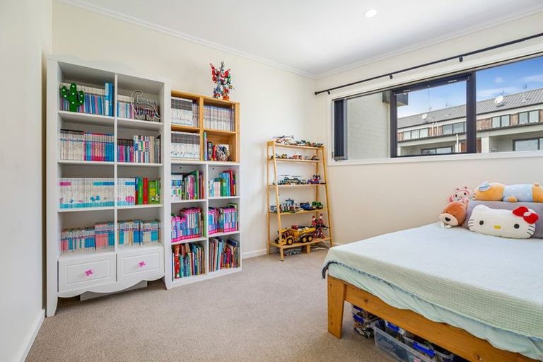 Photo of property in 4 Frances Bryers Road, Hobsonville, Auckland, 0616