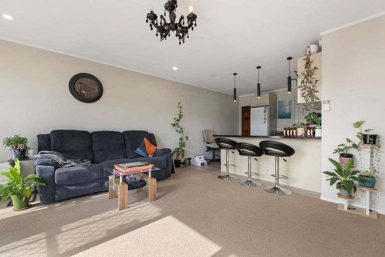 Photo of property in 1/66 Huia Road, Papatoetoe, Auckland, 2025