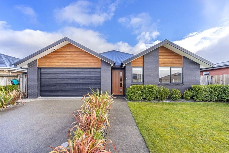 Photo of property in 14 Henrietta Street, Marshland, Christchurch, 8083