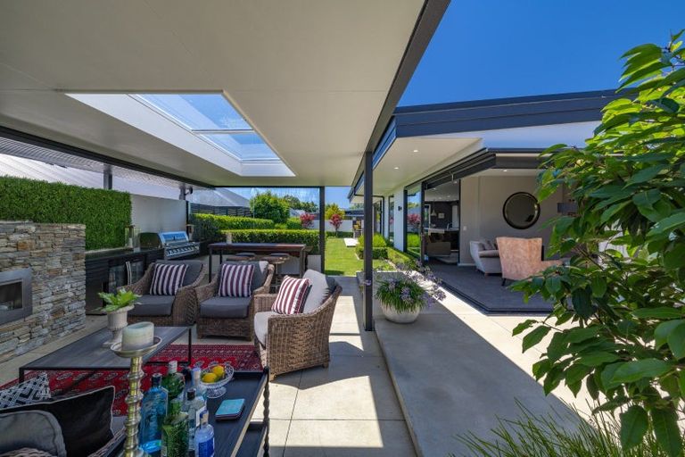 Photo of property in 20 Mersham Drive, Prebbleton, 7604