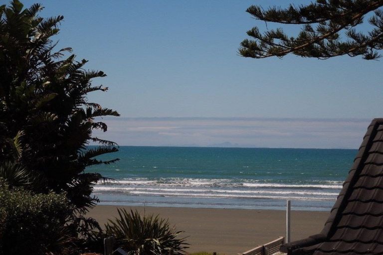 Photo of property in 11 Noel Avenue, Orewa, 0931