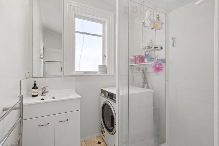 Photo of property in 149 Wallace Street, Mount Cook, Wellington, 6021