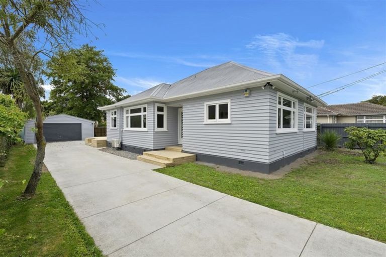 Photo of property in 16 Kenwyn Avenue, St Albans, Christchurch, 8052