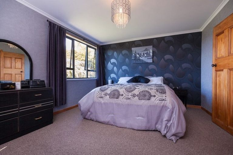 Photo of property in 214 Mataro Road, Onaero, Urenui, 4375