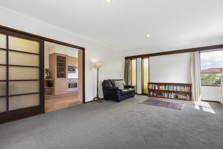 Photo of property in 1/92 Carruth Road, Papatoetoe, Auckland, 2025