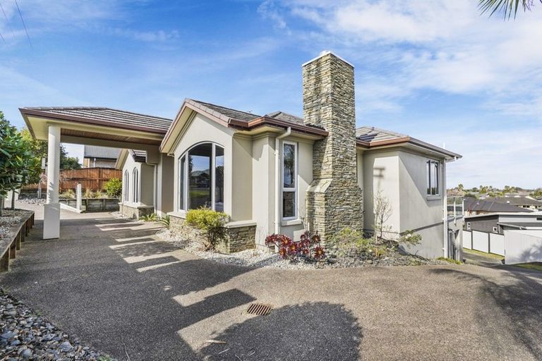 Photo of property in 102 Rototuna Road, Rototuna, Hamilton, 3210