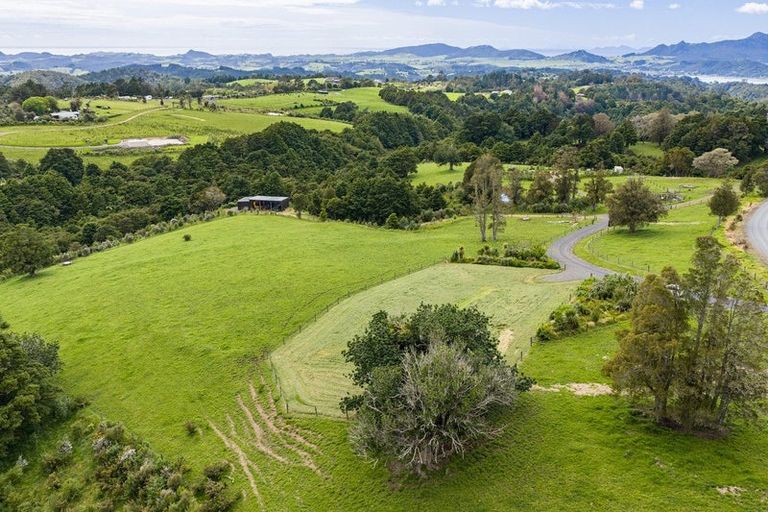 Photo of property in 75 Kohinui Road, Parua Bay, 0192