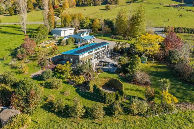 Photo of property in 294 Pigeon Valley Road, Pigeon Valley, Wakefield, 7096