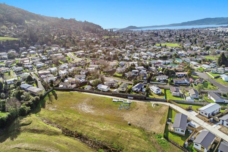 Photo of property in 23 Quartz Avenue, Pukehangi, Rotorua, 3015