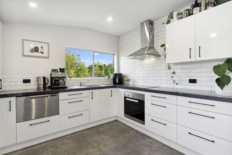 Photo of property in 5/7 Balmain Road, Birkenhead, Auckland, 0626