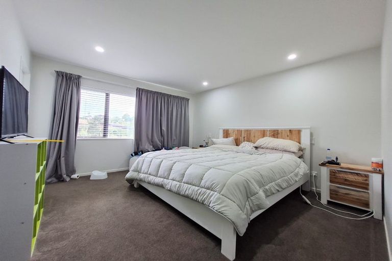 Photo of property in 115 Karepiro Drive, Stanmore Bay, Whangaparaoa, 0932