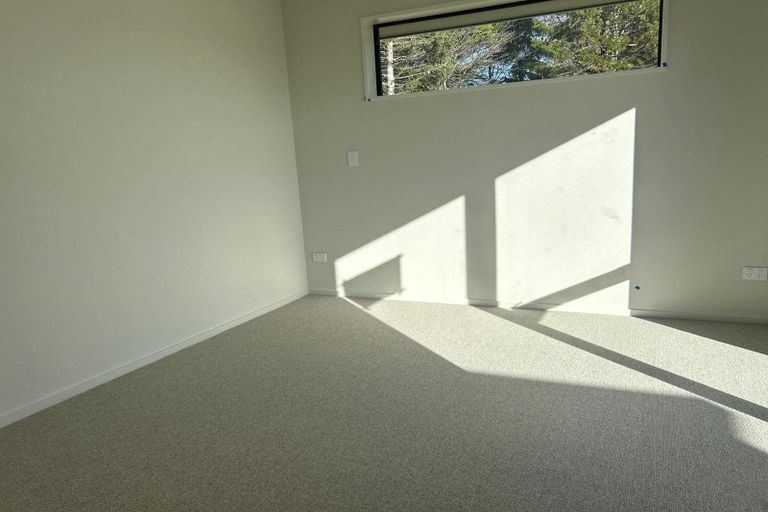 Photo of property in 24 Derbridge Street, Woodend, 7610