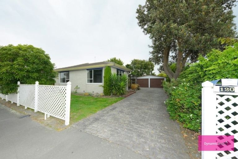 Photo of property in 120 Inwoods Close, Parklands, Christchurch, 8083