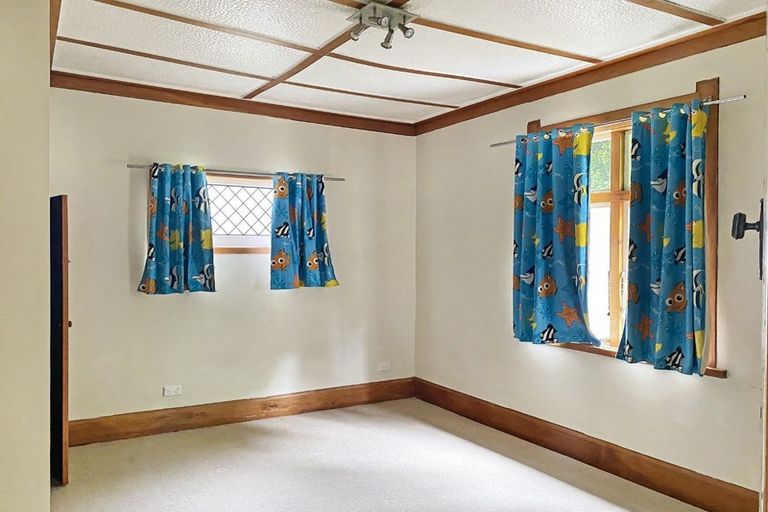 Photo of property in 86 Shakespeare Road, Bluff Hill, Napier, 4110