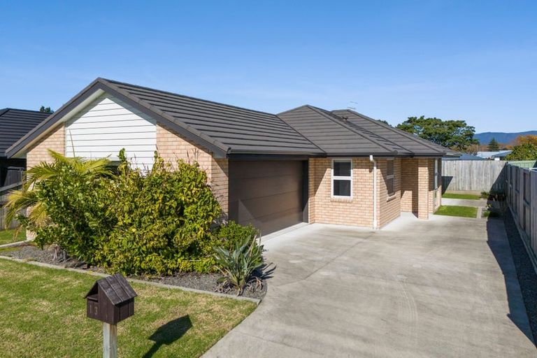 Photo of property in 13 Eastbank Drive, Katikati, 3129