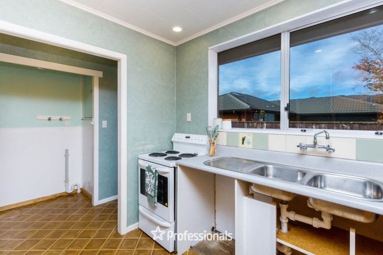 Photo of property in 31a-b Thackeray Street, Trentham, Upper Hutt, 5018