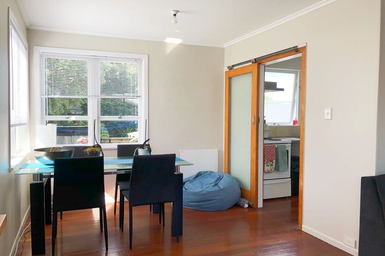 Photo of property in 24 Matama Road, Glen Eden, Auckland, 0602