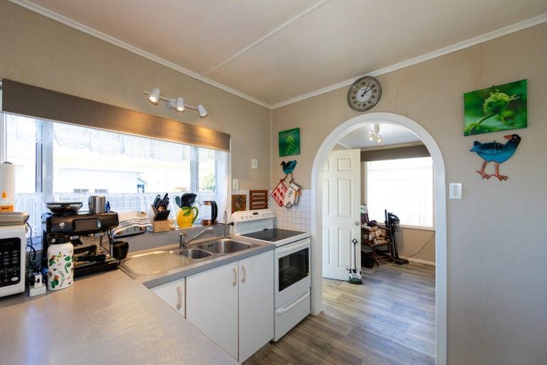 Photo of property in 22 White Street, Taradale, Napier, 4112