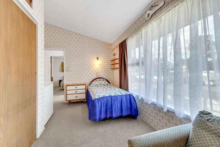 Photo of property in 1 Milsom Place, Te Puke, 3119