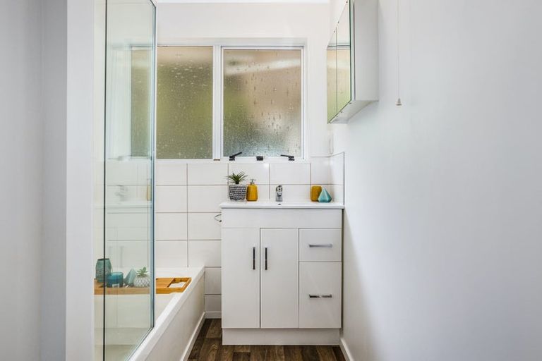 Photo of property in 6 Tregear Place, Camborne, Porirua, 5026