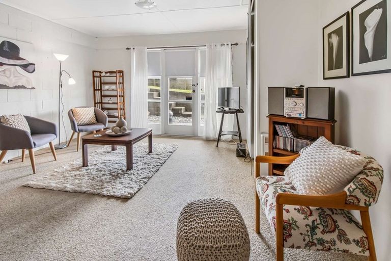 Photo of property in 23 Utuhina Road, Springfield, Rotorua, 3015