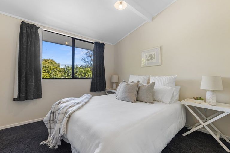 Photo of property in 2 Baycroft Avenue, Parkvale, Tauranga, 3112