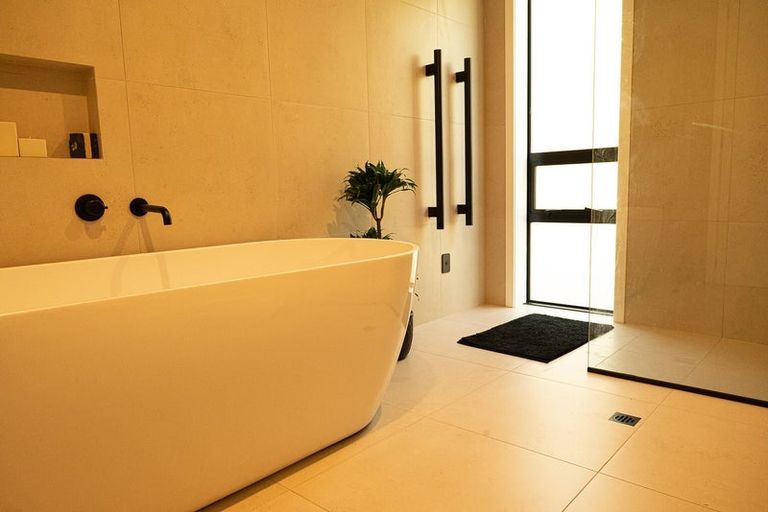 Photo of property in 265 South Karori Road, Karori, Wellington, 6012