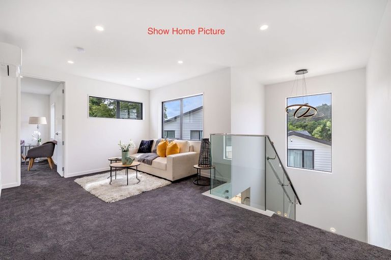 Photo of property in 2 Cutfield Lane, Kumeu, 0810